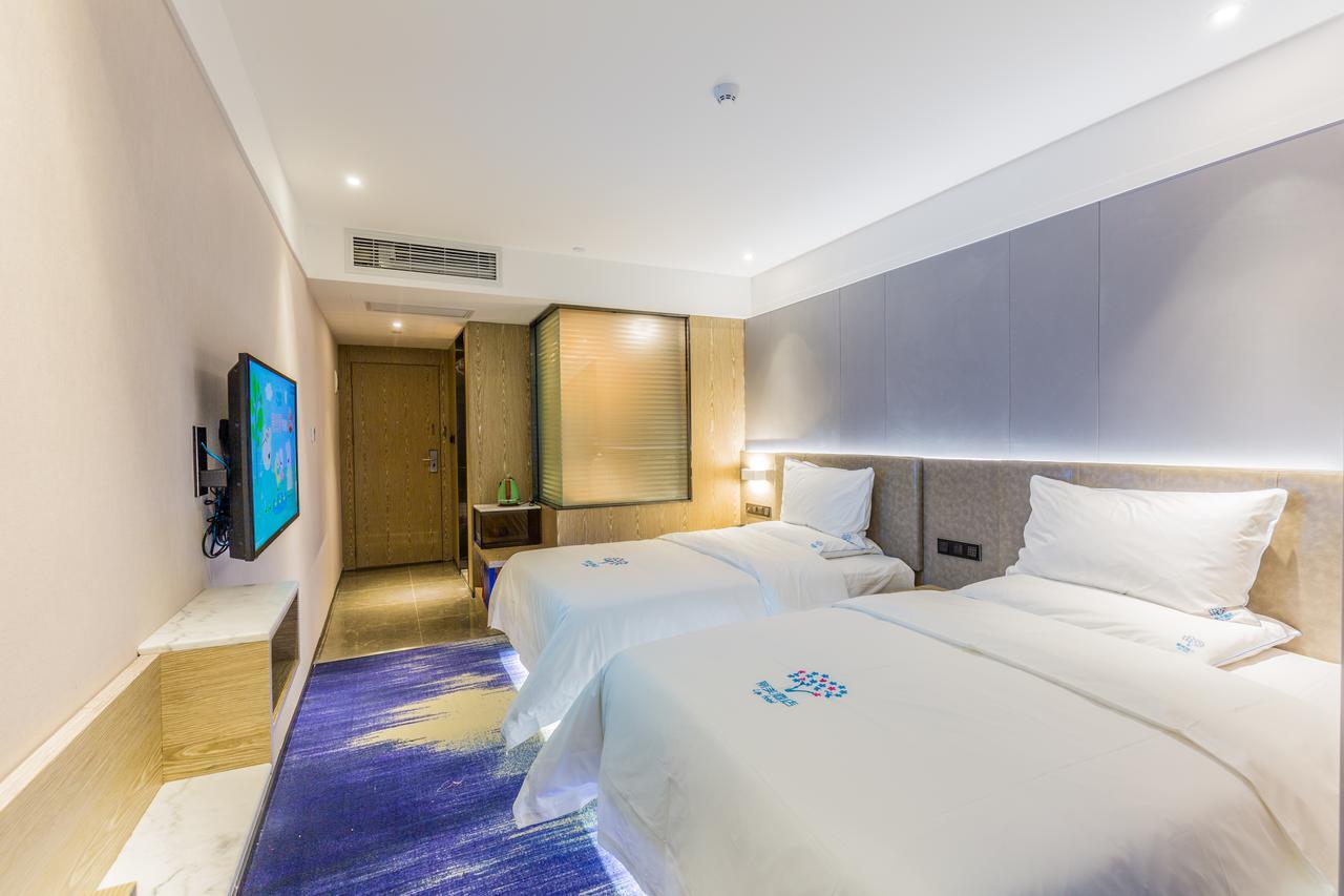 Lifu Hotel Wankel Jiang Tai Road Metro Station Branch Kuangcsou Kültér fotó