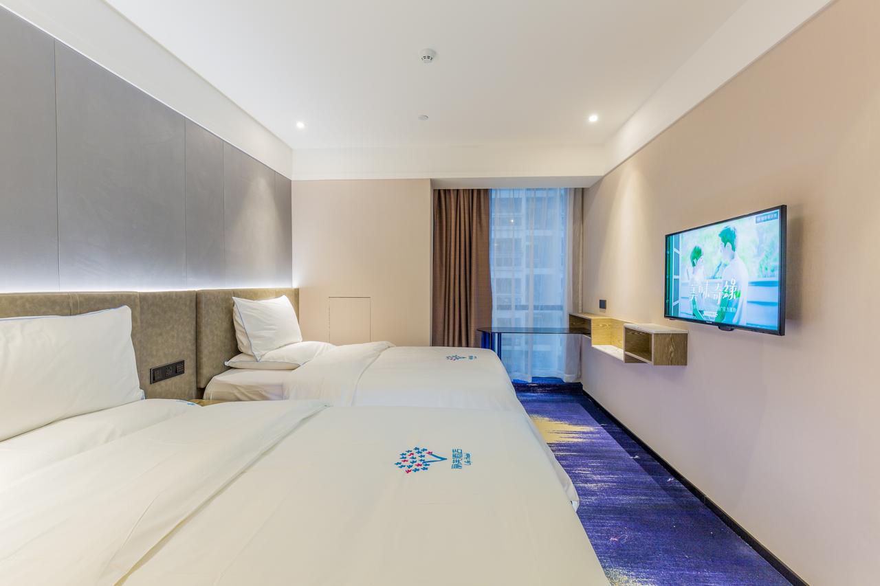 Lifu Hotel Wankel Jiang Tai Road Metro Station Branch Kuangcsou Kültér fotó