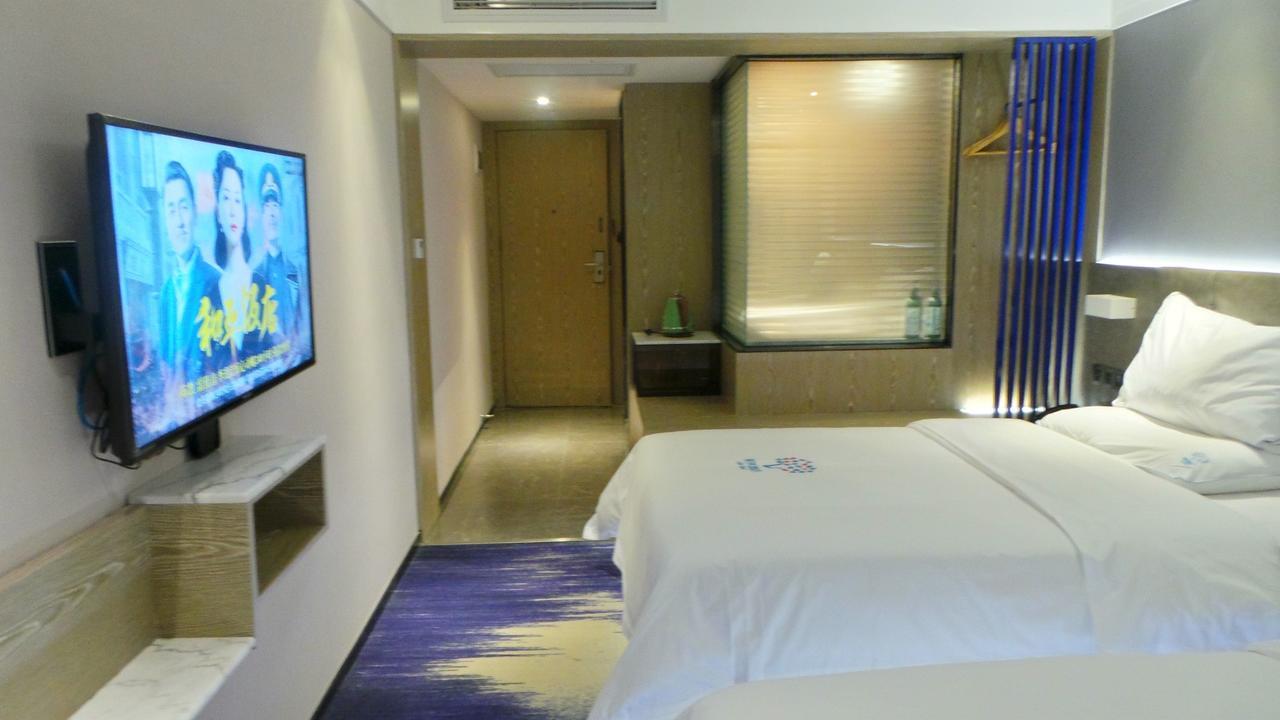 Lifu Hotel Wankel Jiang Tai Road Metro Station Branch Kuangcsou Kültér fotó
