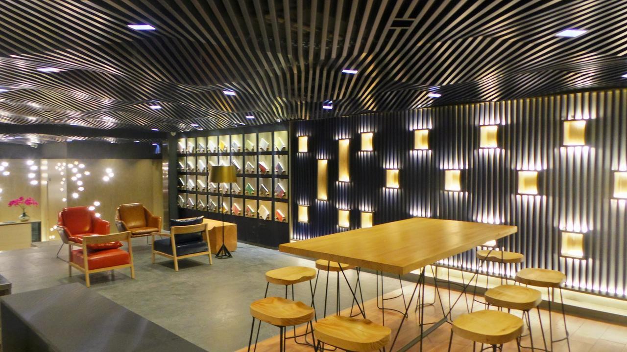 Lifu Hotel Wankel Jiang Tai Road Metro Station Branch Kuangcsou Kültér fotó