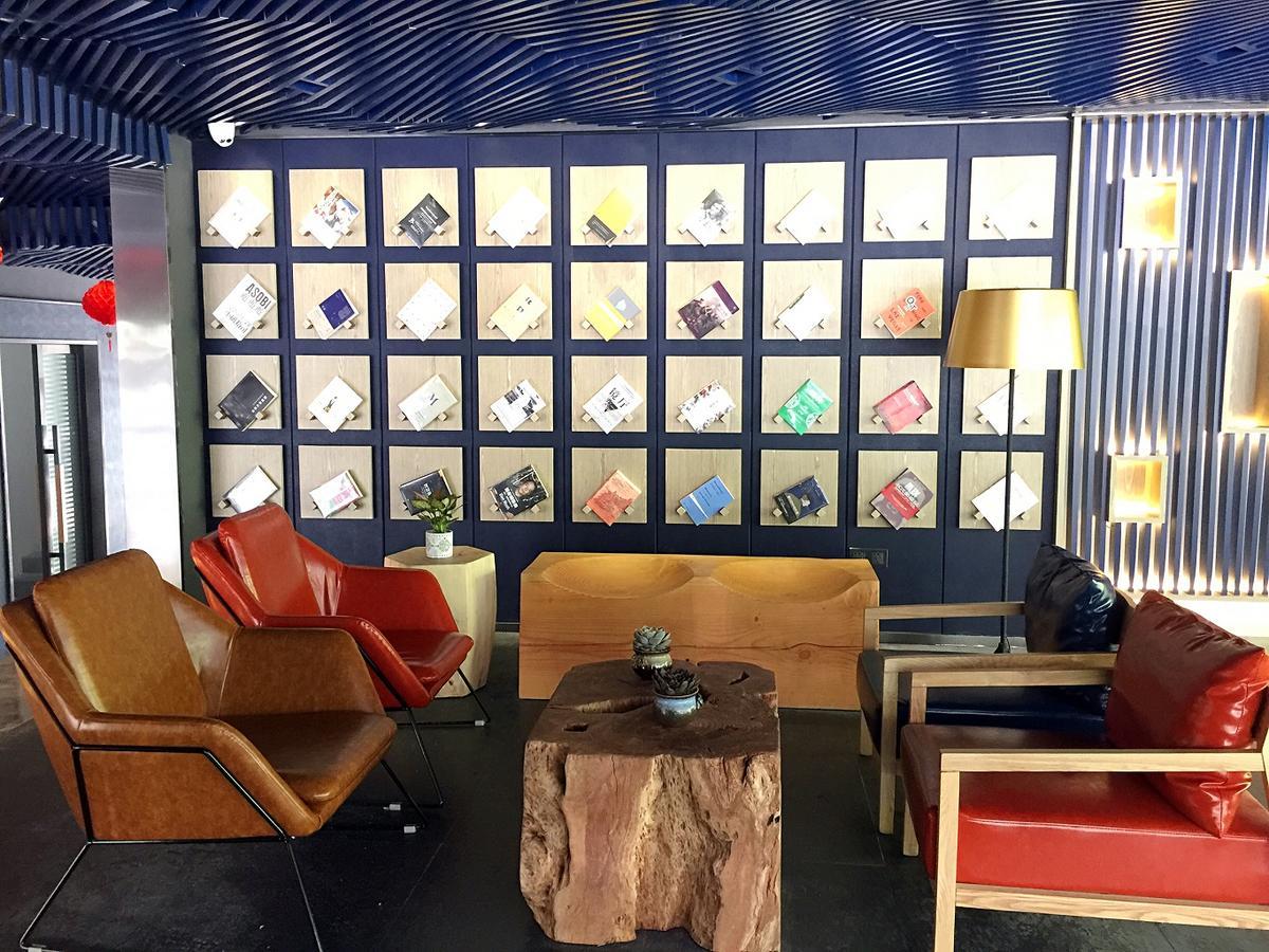 Lifu Hotel Wankel Jiang Tai Road Metro Station Branch Kuangcsou Kültér fotó